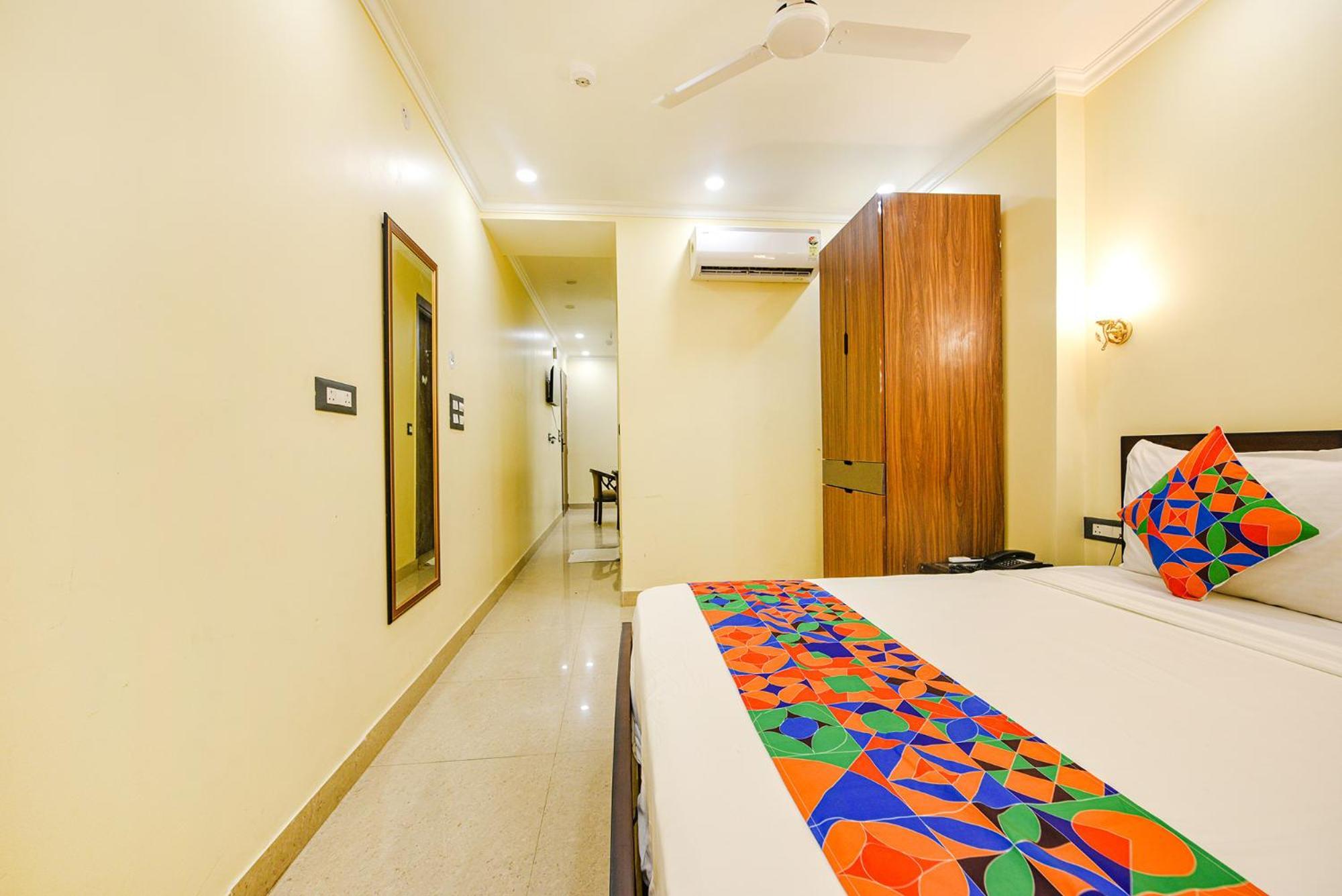 Fabhotel Prime Apple Tree Residency Nova Deli Exterior foto