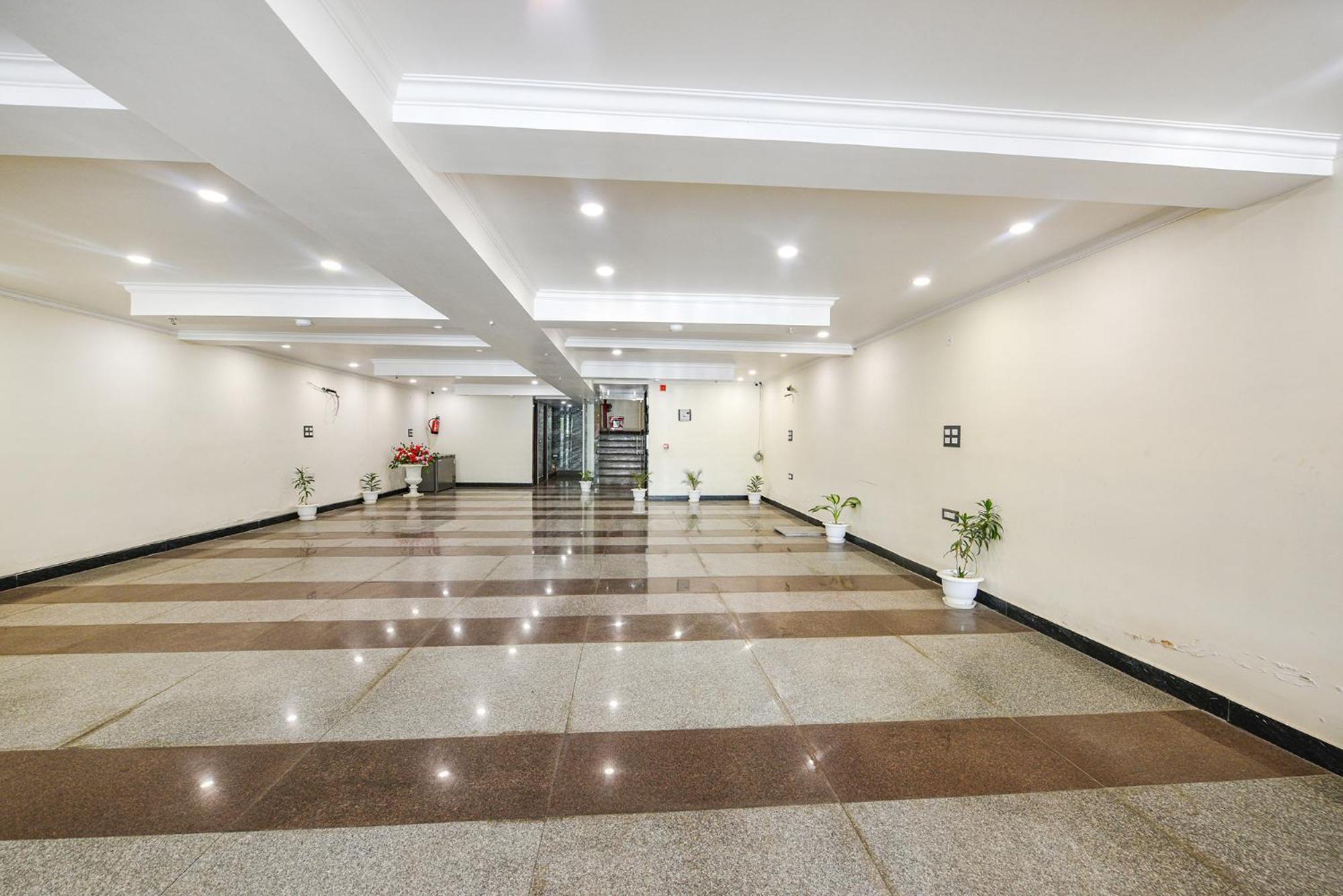 Fabhotel Prime Apple Tree Residency Nova Deli Exterior foto