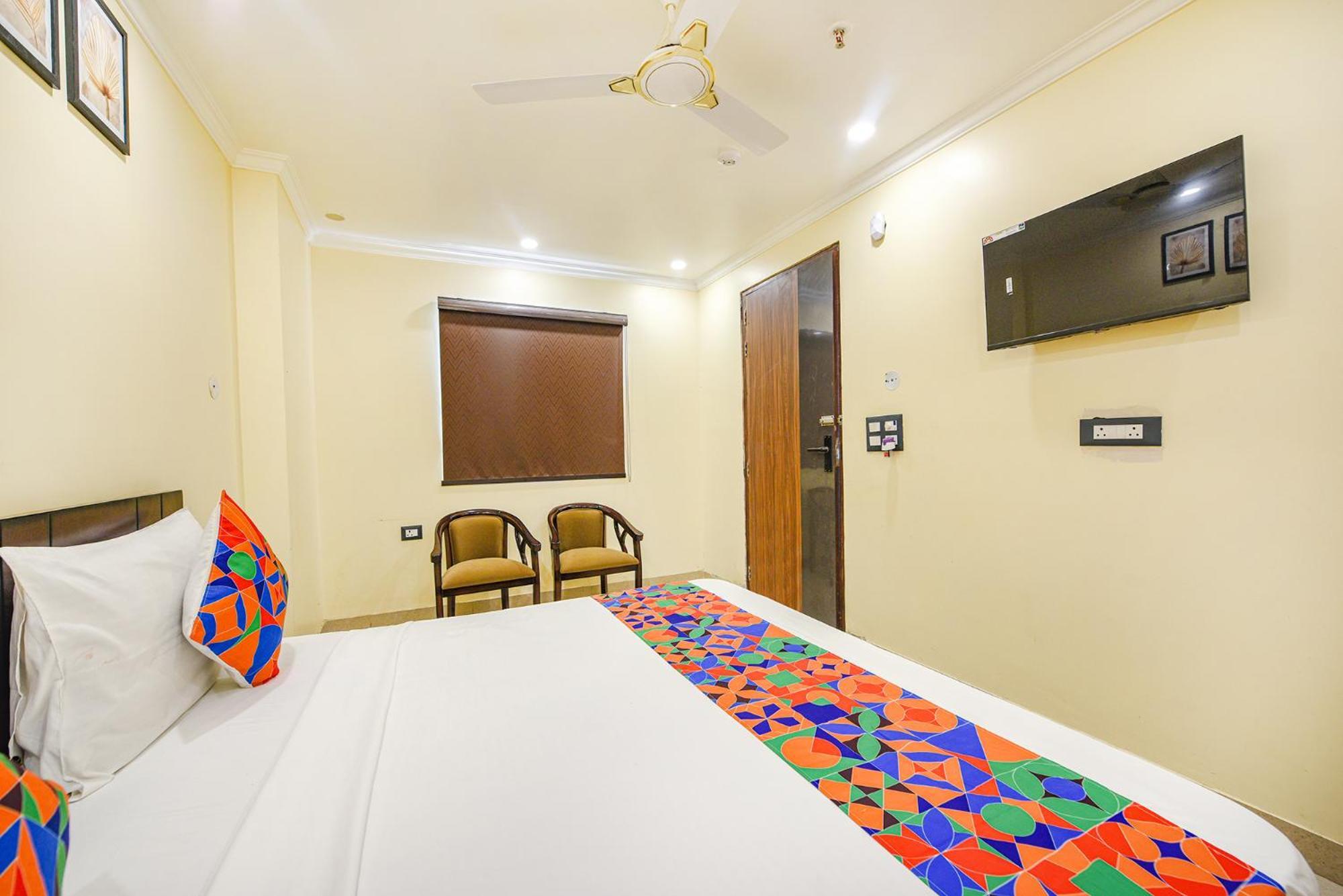 Fabhotel Prime Apple Tree Residency Nova Deli Exterior foto