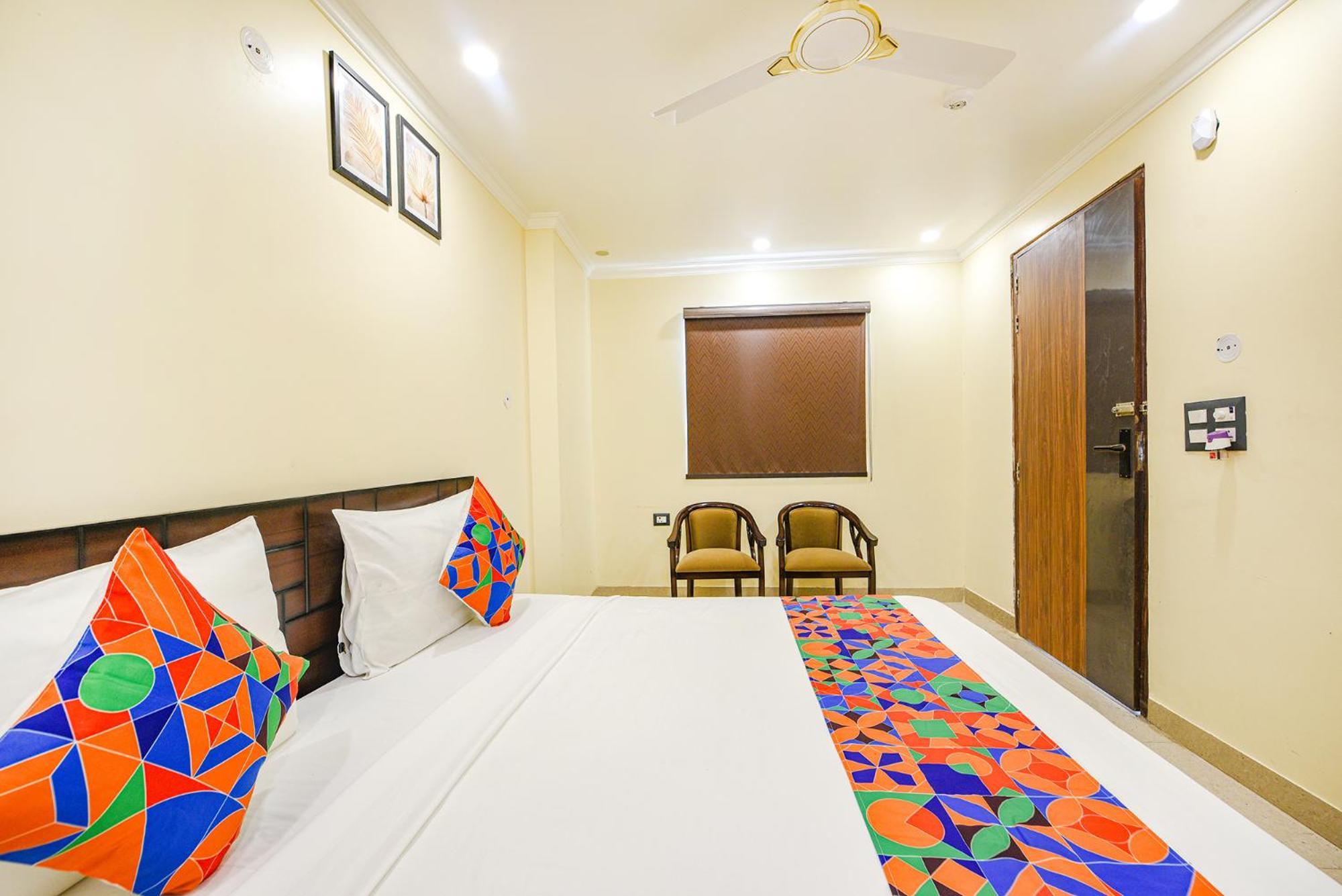 Fabhotel Prime Apple Tree Residency Nova Deli Exterior foto